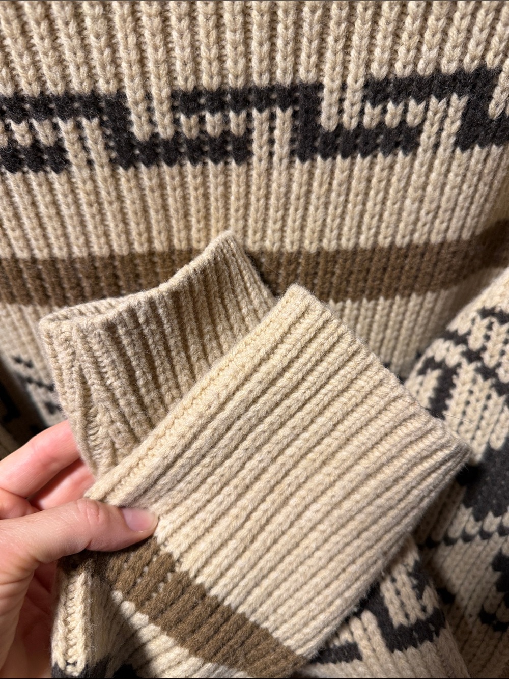 Pendleton WOMEN'S WESTERLEY CARDIGAN - Picture 7 of 7